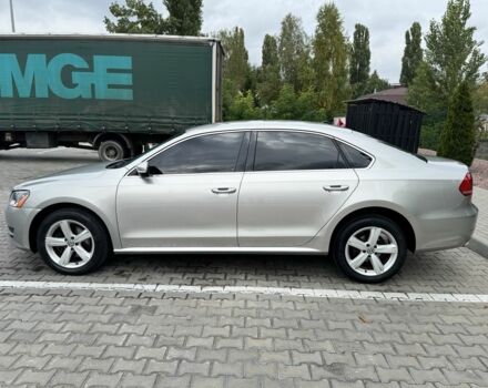 Серый Фольксваген Пассат, объемом двигателя 2.5 л и пробегом 269 тыс. км за 10000 $, фото 7 на Automoto.ua