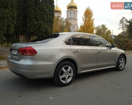 Сірий Фольксваген Пассат, об'ємом двигуна 2.5 л та пробігом 216 тис. км за 9800 $, фото 7 на Automoto.ua