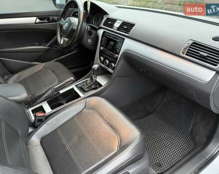 Серый Фольксваген Пассат, объемом двигателя 2.48 л и пробегом 185 тыс. км за 9800 $, фото 45 на Automoto.ua