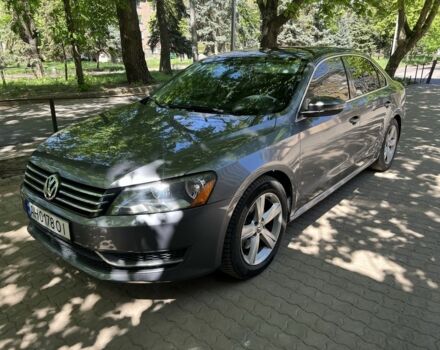 Сірий Фольксваген Пассат, об'ємом двигуна 2.5 л та пробігом 245 тис. км за 10000 $, фото 1 на Automoto.ua