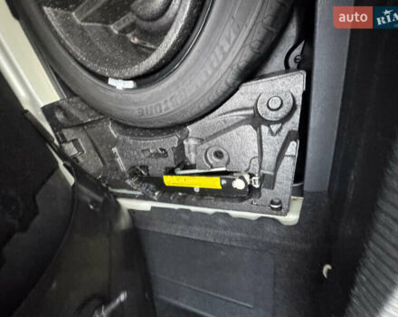 Сірий Фольксваген Пассат, об'ємом двигуна 1.97 л та пробігом 220 тис. км за 11499 $, фото 81 на Automoto.ua