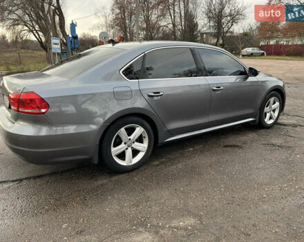 Серый Фольксваген Пассат, объемом двигателя 2.5 л и пробегом 163 тыс. км за 9200 $, фото 13 на Automoto.ua