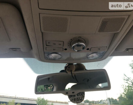 Серый Фольксваген Пассат, объемом двигателя 2.5 л и пробегом 133 тыс. км за 11111 $, фото 54 на Automoto.ua