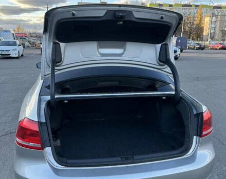 Серый Фольксваген Пассат, объемом двигателя 2.5 л и пробегом 174 тыс. км за 9999 $, фото 12 на Automoto.ua