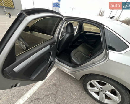 Сірий Фольксваген Пассат, об'ємом двигуна 2.48 л та пробігом 290 тис. км за 9300 $, фото 22 на Automoto.ua