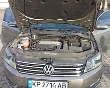 Серый Фольксваген Пассат, объемом двигателя 1.8 л и пробегом 164 тыс. км за 9500 $, фото 8 на Automoto.ua