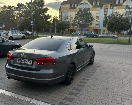 Серый Фольксваген Пассат, объемом двигателя 2.5 л и пробегом 276 тыс. км за 10500 $, фото 9 на Automoto.ua