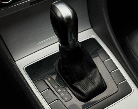 Сірий Фольксваген Пассат, об'ємом двигуна 2.5 л та пробігом 245 тис. км за 10600 $, фото 15 на Automoto.ua