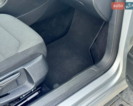 Сірий Фольксваген Пассат, об'ємом двигуна 1.97 л та пробігом 220 тис. км за 11499 $, фото 64 на Automoto.ua