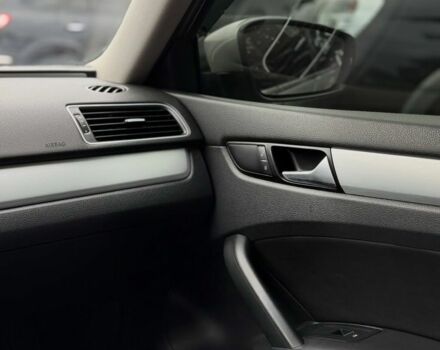 Серый Фольксваген Пассат, объемом двигателя 2.5 л и пробегом 245 тыс. км за 10600 $, фото 16 на Automoto.ua