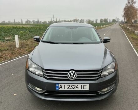 Серый Фольксваген Пассат, объемом двигателя 2.5 л и пробегом 159 тыс. км за 10800 $, фото 1 на Automoto.ua