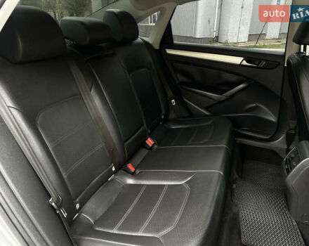 Серый Фольксваген Пассат, объемом двигателя 2.48 л и пробегом 254 тыс. км за 9800 $, фото 14 на Automoto.ua