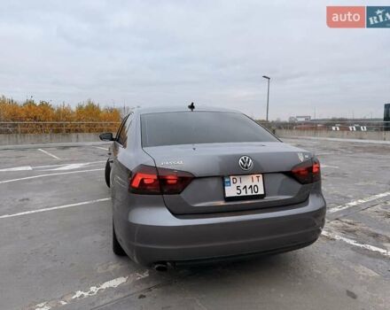 Серый Фольксваген Пассат, объемом двигателя 2.5 л и пробегом 280 тыс. км за 10300 $, фото 19 на Automoto.ua