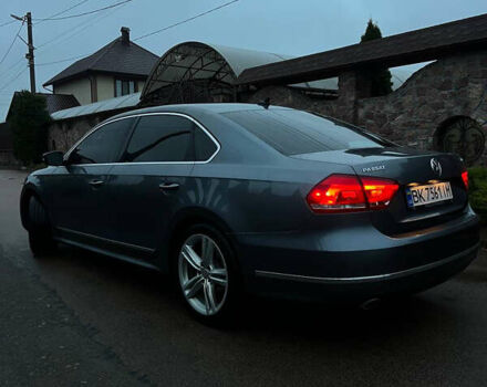 Сірий Фольксваген Пассат, об'ємом двигуна 2 л та пробігом 180 тис. км за 12200 $, фото 1 на Automoto.ua