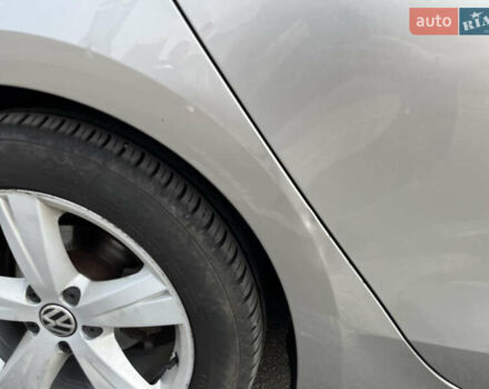 Серый Фольксваген Пассат, объемом двигателя 2.48 л и пробегом 249 тыс. км за 9000 $, фото 15 на Automoto.ua