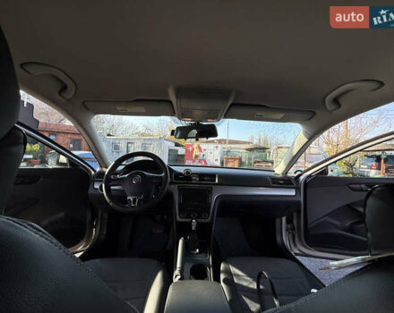 Сірий Фольксваген Пассат, об'ємом двигуна 2.48 л та пробігом 263 тис. км за 9000 $, фото 20 на Automoto.ua