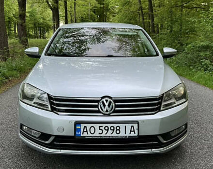 Серый Фольксваген Пассат, объемом двигателя 1.39 л и пробегом 280 тыс. км за 10000 $, фото 1 на Automoto.ua