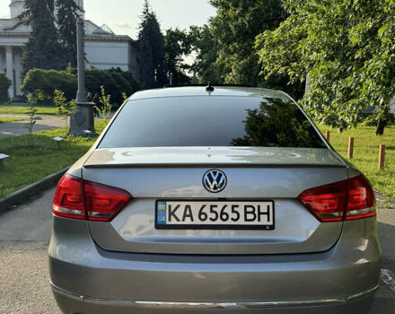 Сірий Фольксваген Пассат, об'ємом двигуна 2.5 л та пробігом 269 тис. км за 10500 $, фото 13 на Automoto.ua