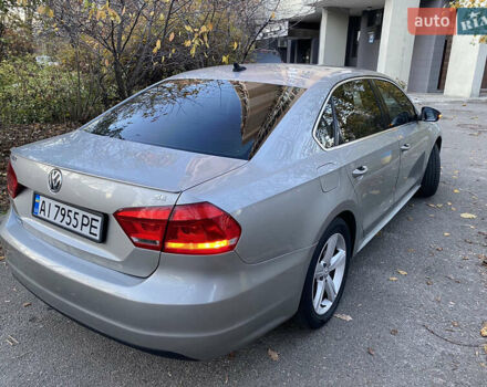 Сірий Фольксваген Пассат, об'ємом двигуна 2.48 л та пробігом 226 тис. км за 11000 $, фото 3 на Automoto.ua