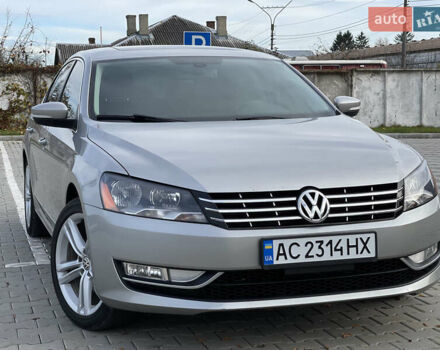 Фольксваген Пассат 2012 в Нововолынск на Automoto.ua Серый Фольксваген Пассат, объемом двигателя 1.97 л и пробегом 197 тыс. км за 12800 $, фото 1 на Automoto.ua