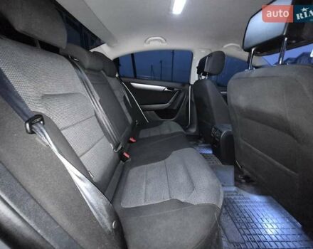 Серый Фольксваген Пассат, объемом двигателя 1.8 л и пробегом 193 тыс. км за 7600 $, фото 10 на Automoto.ua