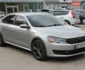 Серый Фольксваген Пассат, объемом двигателя 2.5 л и пробегом 180 тыс. км за 8799 $, фото 1 на Automoto.ua