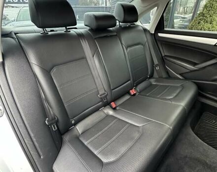 Серый Фольксваген Пассат, объемом двигателя 2.48 л и пробегом 273 тыс. км за 9700 $, фото 15 на Automoto.ua