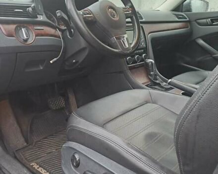 Серый Фольксваген Пассат, объемом двигателя 2.5 л и пробегом 316 тыс. км за 9900 $, фото 13 на Automoto.ua