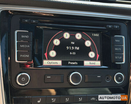 Фольксваген Пассат 2012 в Львове на Automoto.ua Серый Фольксваген Пассат, объемом двигателя 2.5 л и пробегом 224 тыс. км за 9999 $, фото 19 на Automoto.ua