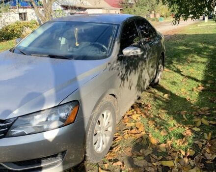 Серый Фольксваген Пассат, объемом двигателя 2.5 л и пробегом 180 тыс. км за 9800 $, фото 2 на Automoto.ua