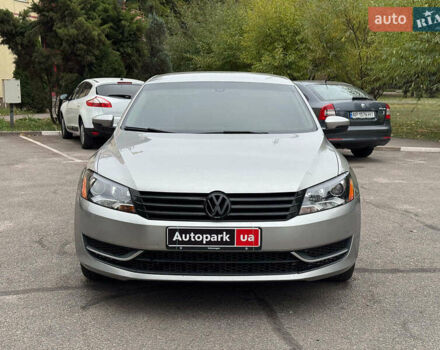 Сірий Фольксваген Пассат, об'ємом двигуна 2.5 л та пробігом 253 тис. км за 10490 $, фото 7 на Automoto.ua