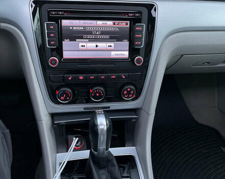 Сірий Фольксваген Пассат, об'ємом двигуна 2 л та пробігом 185 тис. км за 16000 $, фото 3 на Automoto.ua