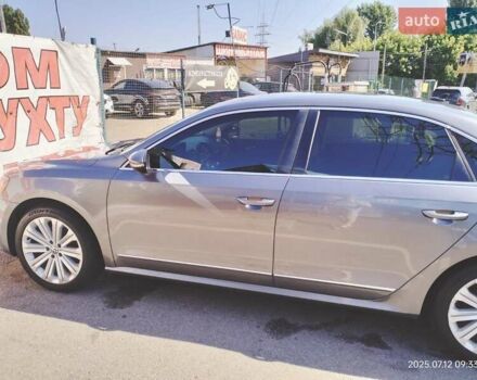 Сірий Фольксваген Пассат, об'ємом двигуна 2.5 л та пробігом 202 тис. км за 11999 $, фото 17 на Automoto.ua