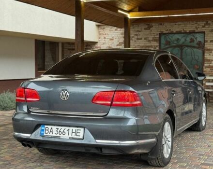 Серый Фольксваген Пассат, объемом двигателя 1.8 л и пробегом 220 тыс. км за 9500 $, фото 3 на Automoto.ua