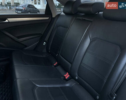 Серый Фольксваген Пассат, объемом двигателя 2.48 л и пробегом 232 тыс. км за 10199 $, фото 11 на Automoto.ua