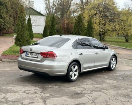 Фольксваген Пассат 2012 у Києві на Automoto.ua Сірий Фольксваген Пассат, об'ємом двигуна 2.5 л та пробігом 199 тис. км за 8299 $, фото 5 на Automoto.ua