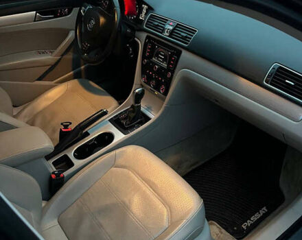 Сірий Фольксваген Пассат, об'ємом двигуна 2 л та пробігом 180 тис. км за 12200 $, фото 8 на Automoto.ua