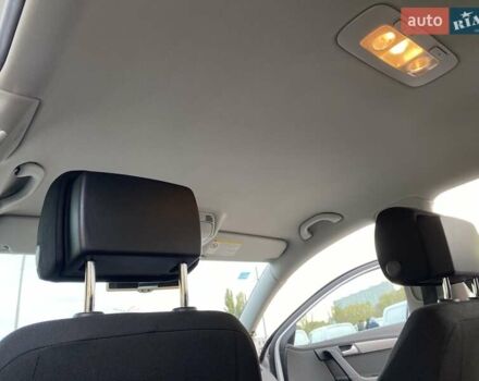 Сірий Фольксваген Пассат, об'ємом двигуна 1.6 л та пробігом 323 тис. км за 8000 $, фото 12 на Automoto.ua