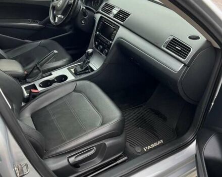 Серый Фольксваген Пассат, объемом двигателя 2.5 л и пробегом 294 тыс. км за 10200 $, фото 3 на Automoto.ua