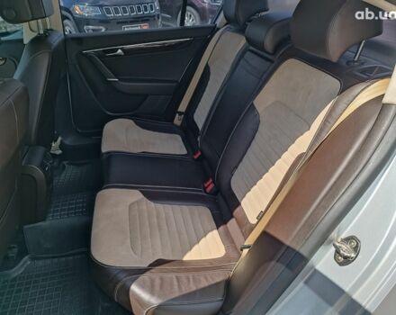 Сірий Фольксваген Пассат, об'ємом двигуна 2 л та пробігом 376 тис. км за 7990 $, фото 24 на Automoto.ua