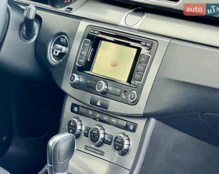 Сірий Фольксваген Пассат, об'ємом двигуна 1.97 л та пробігом 220 тис. км за 11499 $, фото 66 на Automoto.ua