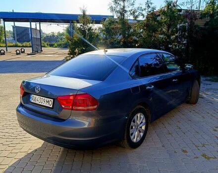 Серый Фольксваген Пассат, объемом двигателя 2.5 л и пробегом 170 тыс. км за 7700 $, фото 3 на Automoto.ua