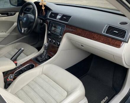 Серый Фольксваген Пассат, объемом двигателя 2.48 л и пробегом 224 тыс. км за 12000 $, фото 18 на Automoto.ua