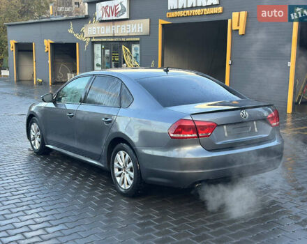 Сірий Фольксваген Пассат, об'ємом двигуна 2.5 л та пробігом 180 тис. км за 9000 $, фото 1 на Automoto.ua