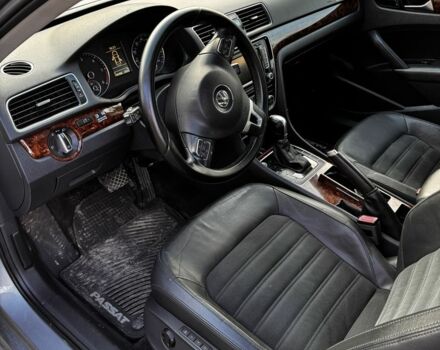 Серый Фольксваген Пассат, объемом двигателя 2 л и пробегом 220 тыс. км за 11700 $, фото 12 на Automoto.ua