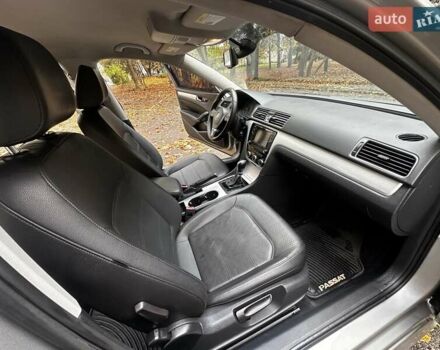 Фольксваген Пассат 2012 у Києві на Automoto.ua Сірий Фольксваген Пассат, об'ємом двигуна 2.5 л та пробігом 205 тис. км за 8299 $, фото 29 на Automoto.ua