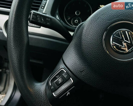 Серый Фольксваген Пассат, объемом двигателя 2.5 л и пробегом 254 тыс. км за 8700 $, фото 22 на Automoto.ua