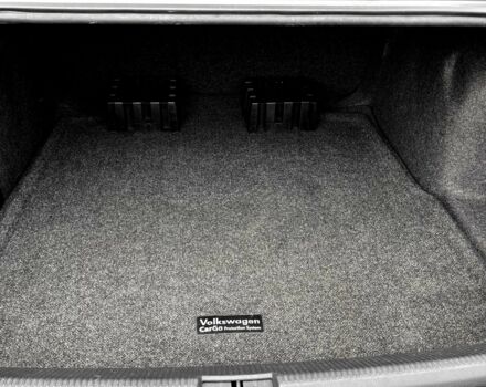 Серый Фольксваген Пассат, объемом двигателя 2.5 л и пробегом 195 тыс. км за 10700 $, фото 15 на Automoto.ua