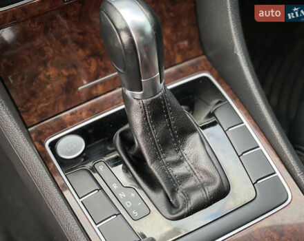 Фольксваген Пассат 2012 в Нововолынск на Automoto.ua Серый Фольксваген Пассат, объемом двигателя 1.97 л и пробегом 197 тыс. км за 12800 $, фото 35 на Automoto.ua