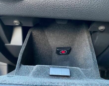 Серый Фольксваген Пассат, объемом двигателя 1.8 л и пробегом 151 тыс. км за 11000 $, фото 7 на Automoto.ua